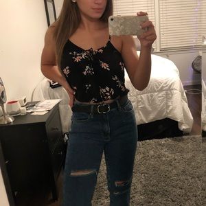 Floral tie tank top 🌺